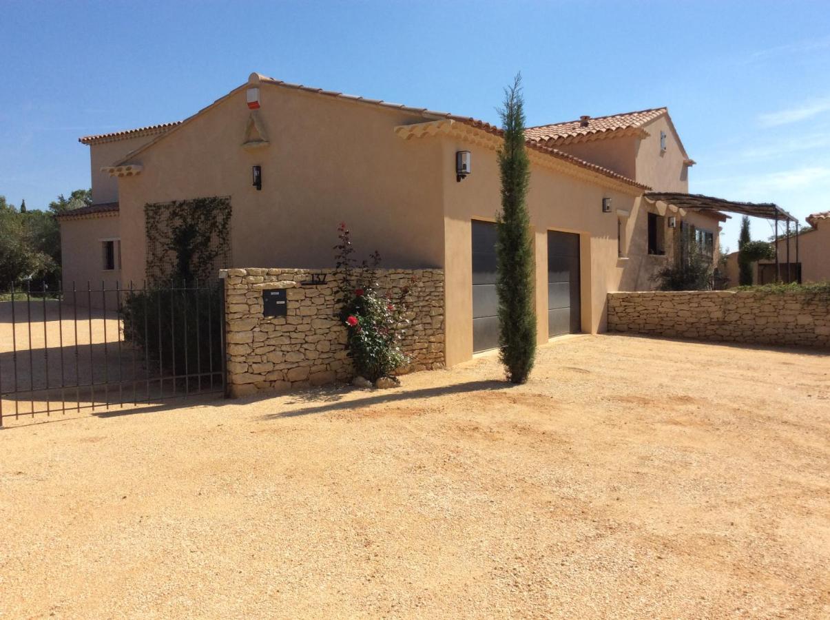 Mazet De La Lavande Uzes Luaran gambar